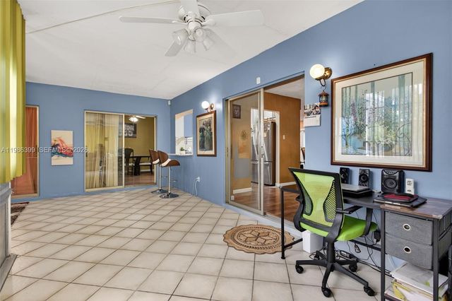 6719 NW 70th Ct, Tamarac, FL 33321