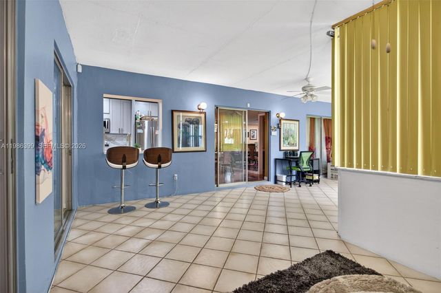 6719 NW 70th Ct, Tamarac, FL 33321