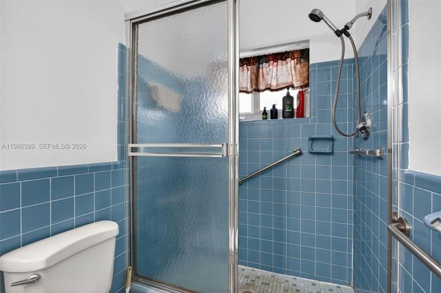 6719 NW 70th Ct, Tamarac, FL 33321