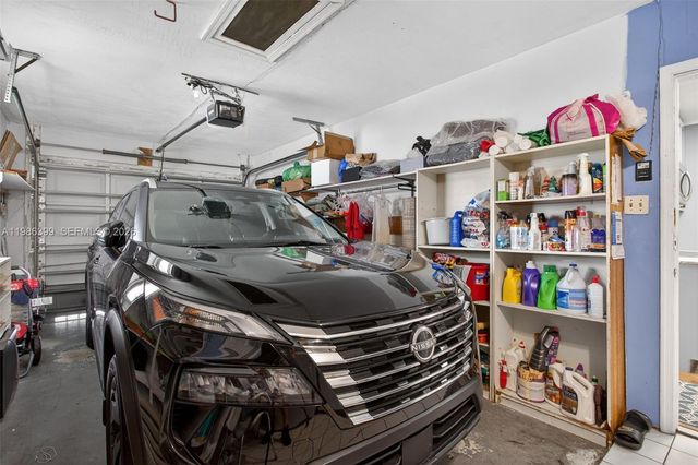 6719 NW 70th Ct, Tamarac, FL 33321