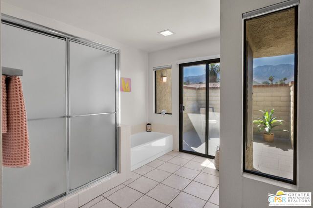 3040 Calle Loreto, Palm Springs, CA 92264