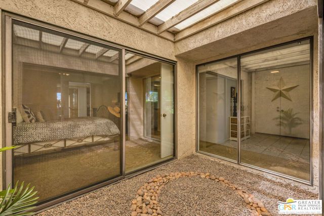 3040 Calle Loreto, Palm Springs, CA 92264