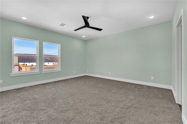 4927 Weeping Willow Avenue, Springdale, AR 72764