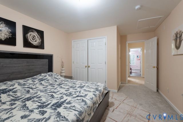 14107 Beachmere Rd, Chester, VA 23831