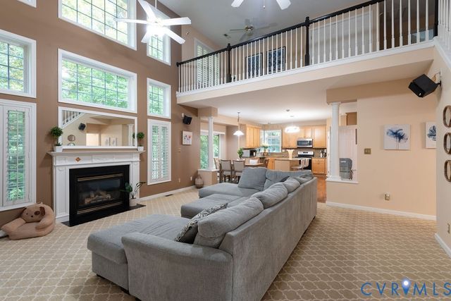 14107 Beachmere Rd, Chester, VA 23831