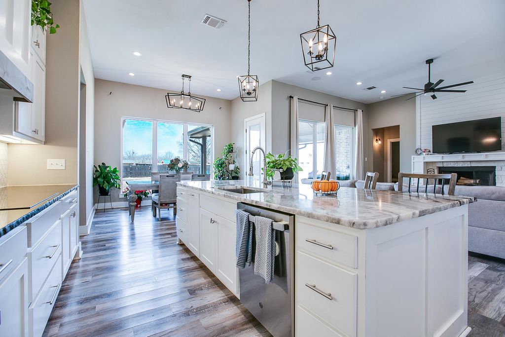 Image 15 of property listing at 211 Calypso Lane, San Angelo, TX 76905