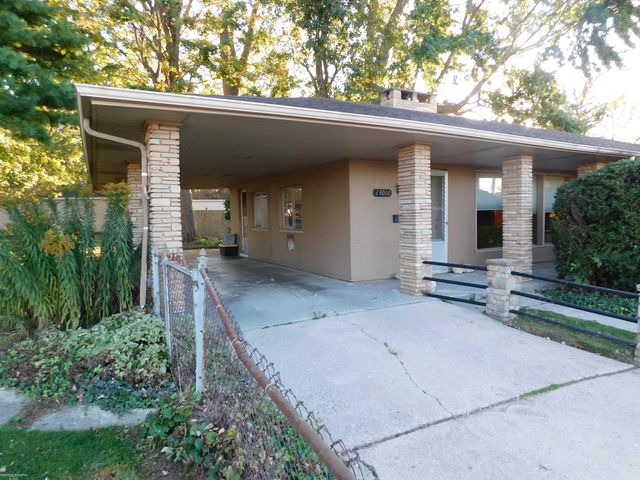 23016 Pleasant Street, Saint Clair Shores, MI 48080