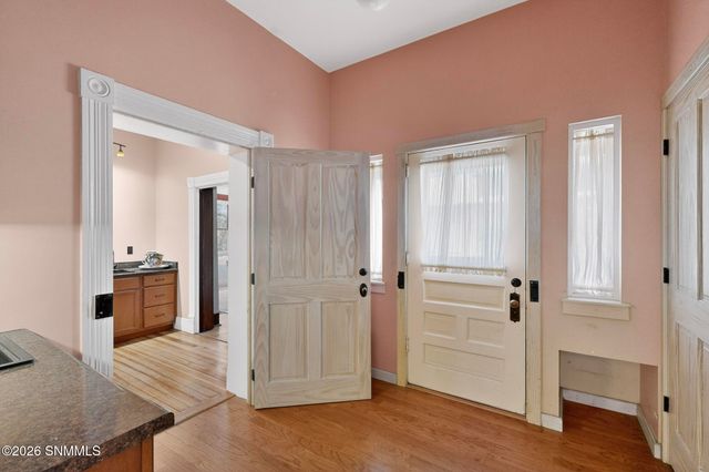 249 S Miranda Street, Las Cruces, NM 88005