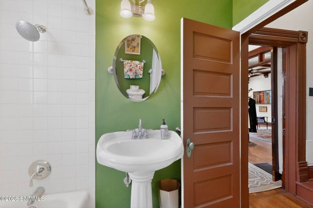 249 S Miranda Street, Las Cruces, NM 88005