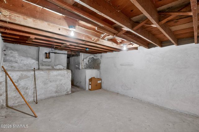 249 S Miranda Street, Las Cruces, NM 88005