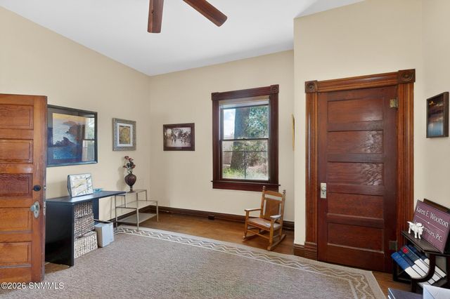 249 S Miranda Street, Las Cruces, NM 88005