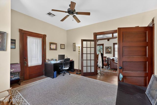 249 S Miranda Street, Las Cruces, NM 88005