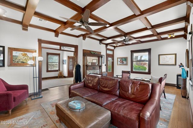 249 S Miranda Street, Las Cruces, NM 88005