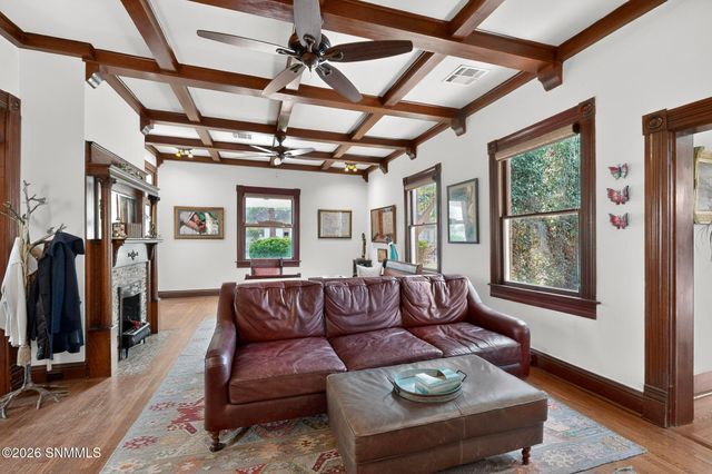 249 S Miranda Street, Las Cruces, NM 88005