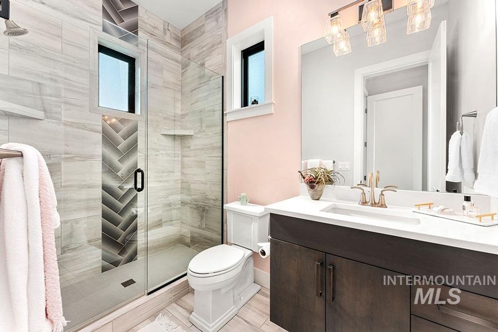 768 E Orion Dr, Boise, ID 83702 photo 14