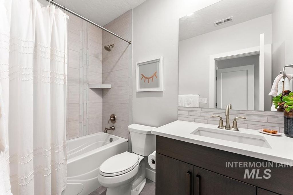 768 E Orion Dr, Boise, ID 83702 photo 22