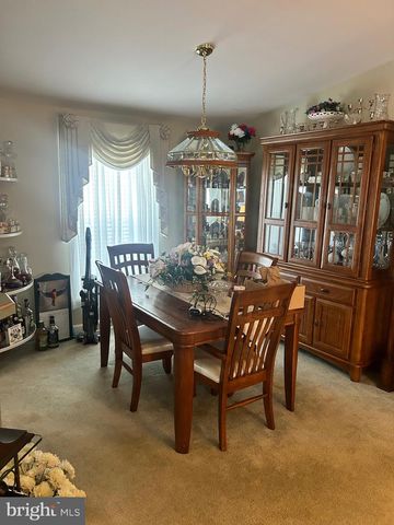 2 BIRCH, Mays Landing, NJ 08330