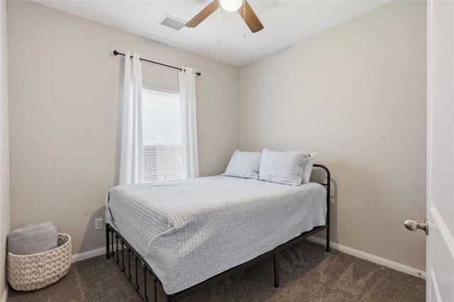 1222 Road 5102, Cleveland, TX 77327