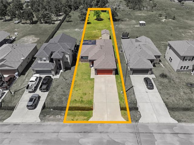 1222 Road 5102, Cleveland, TX 77327