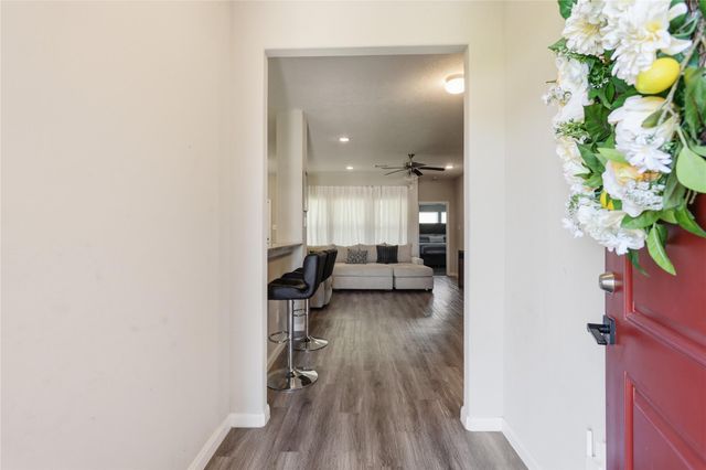 1222 Road 5102, Cleveland, TX 77327
