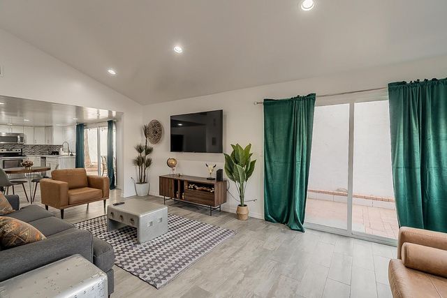 2534 N 87th Way, Scottsdale, AZ 85257