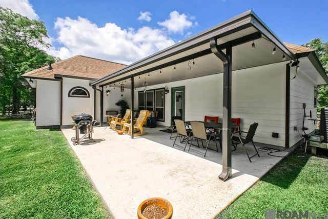 30555 Weiss Rd, Livingston, LA 70754