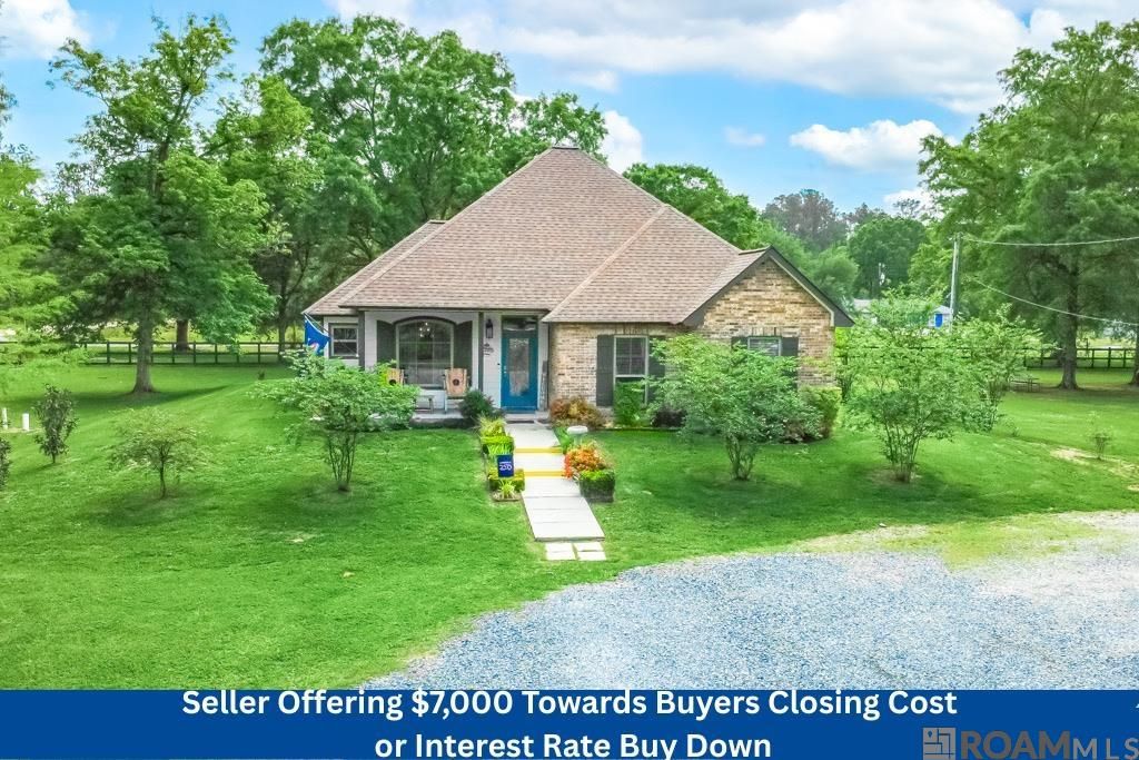 30555 Weiss Rd, Livingston, LA 70754