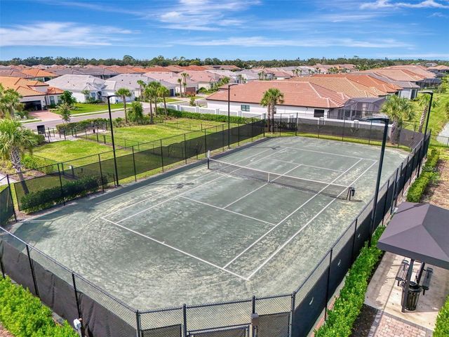 6310 GRANDVIEW HILL COURT, Bradenton, FL 34203