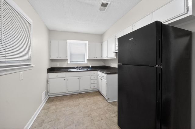 3230 RINEY ST, Memphis, TN 38127