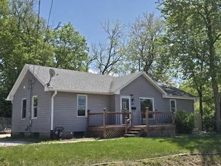 125 HIGHLAND Drive, Council Bluffs, IA 51503