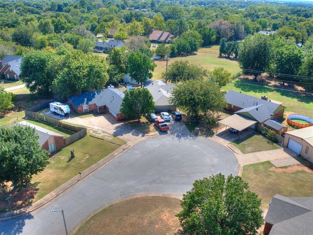 805 Condor Court, Noble, OK 73068