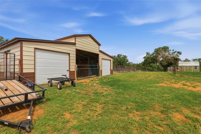 1057 Hereford Drive, Springtown, TX 76082
