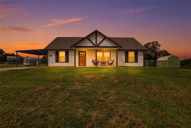 1057 Hereford Drive, Springtown, TX 76082