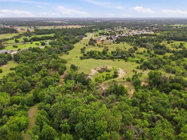 1057 Hereford Drive, Springtown, TX 76082