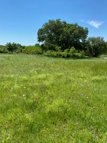 1057 Hereford Drive, Springtown, TX 76082