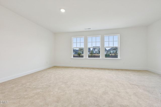 652 Sefton Park Drive, Zebulon, NC 27597