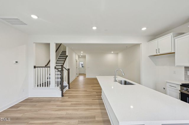 652 Sefton Park Drive, Zebulon, NC 27597