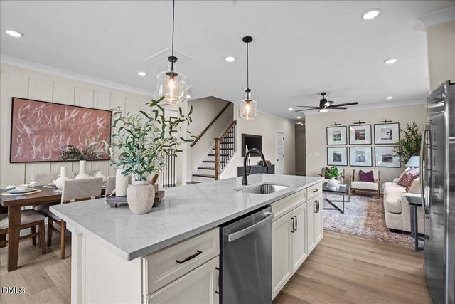 652 Sefton Park Drive, Zebulon, NC 27597