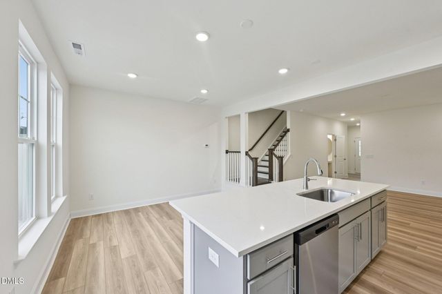 652 Sefton Park Drive, Zebulon, NC 27597