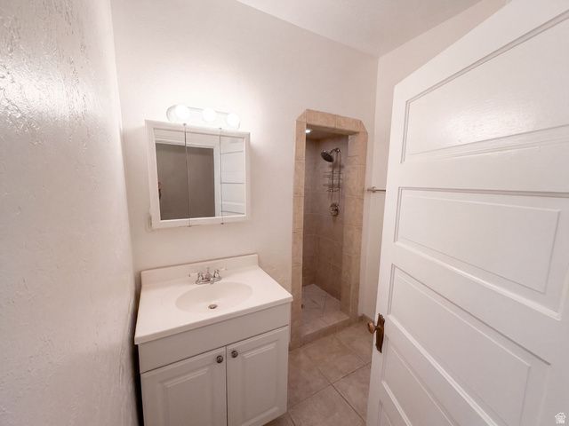 384 E ST, Salt Lake City, UT 84103