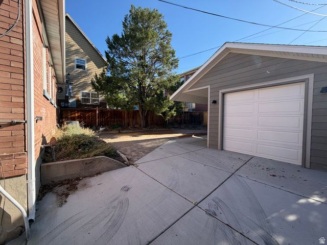384 E ST, Salt Lake City, UT 84103