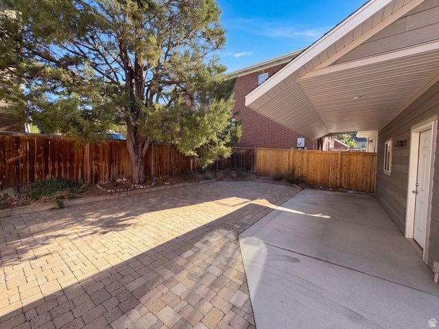 384 E ST, Salt Lake City, UT 84103