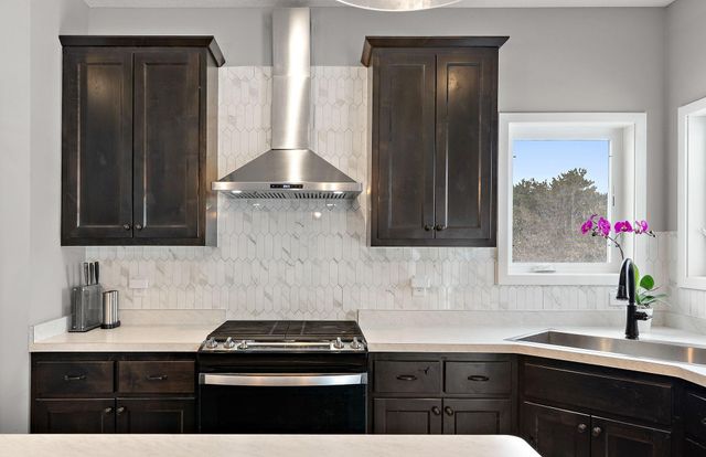 20044 Killdeer Street NW, Oak Grove, MN 55011