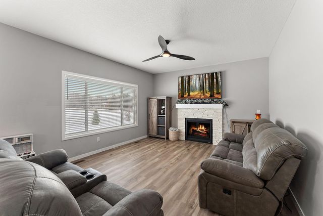 20044 Killdeer Street NW, Oak Grove, MN 55011