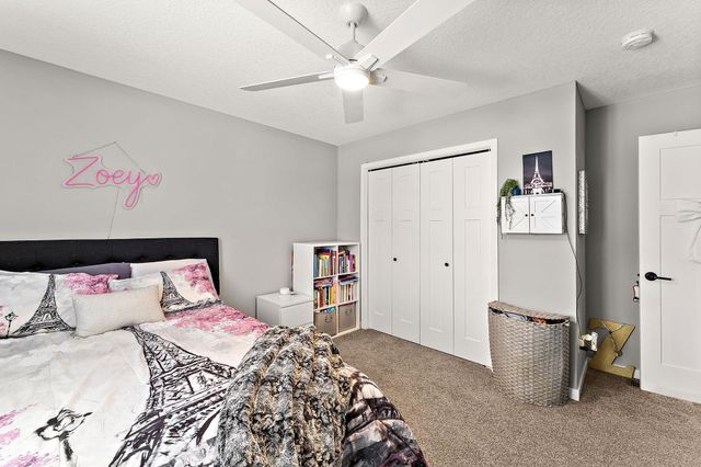 20044 Killdeer Street NW, Oak Grove, MN 55011