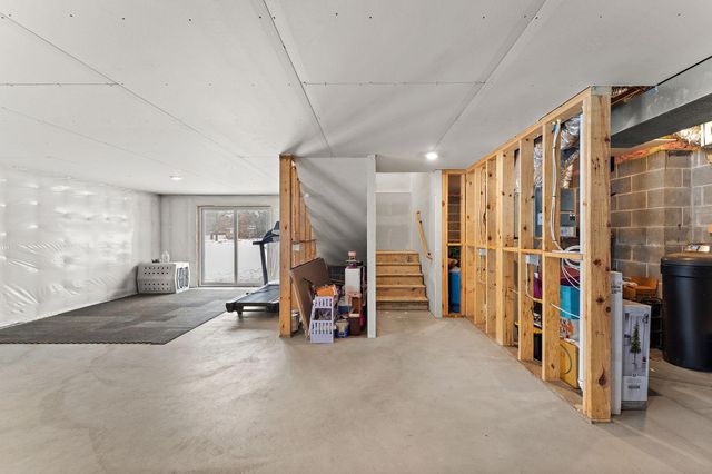 20044 Killdeer Street NW, Oak Grove, MN 55011