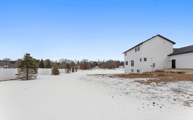 20044 Killdeer Street NW, Oak Grove, MN 55011