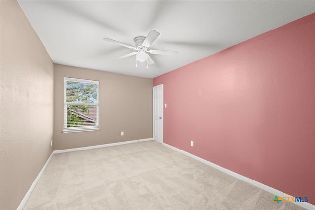 105 J E Brown Lane, Jarrell, TX 76537