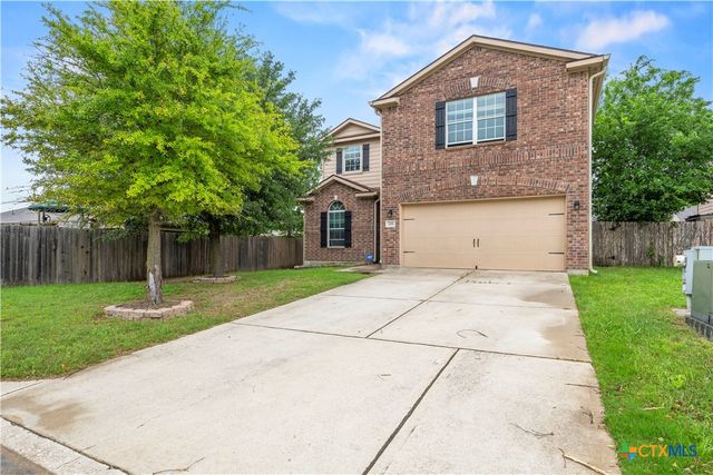 105 J E Brown Lane, Jarrell, TX 76537