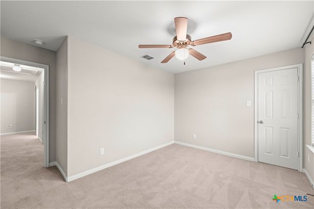 105 J E Brown Lane, Jarrell, TX 76537